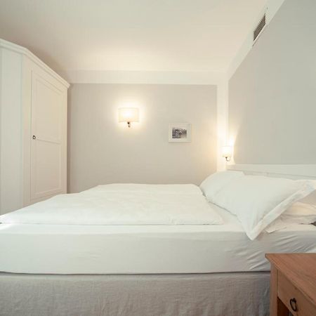 La Canonica Suite Apartments New Location Τρέντο Εξωτερικό φωτογραφία