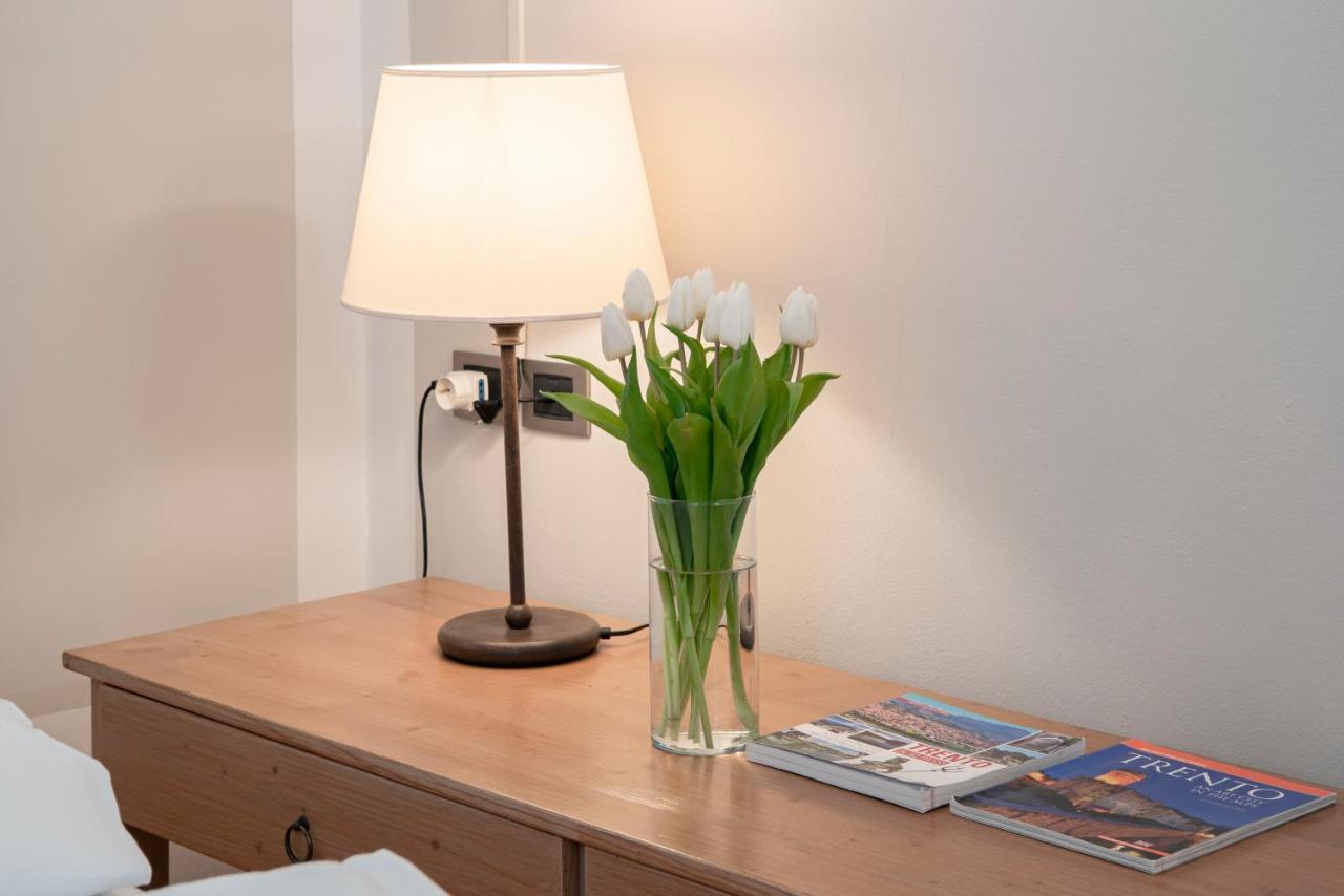 La Canonica Suite Apartments New Location Τρέντο Εξωτερικό φωτογραφία