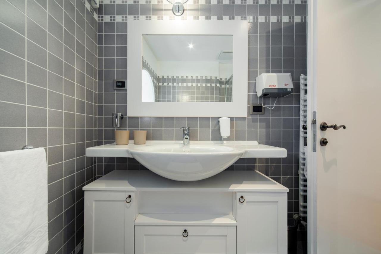 La Canonica Suite Apartments New Location Τρέντο Εξωτερικό φωτογραφία