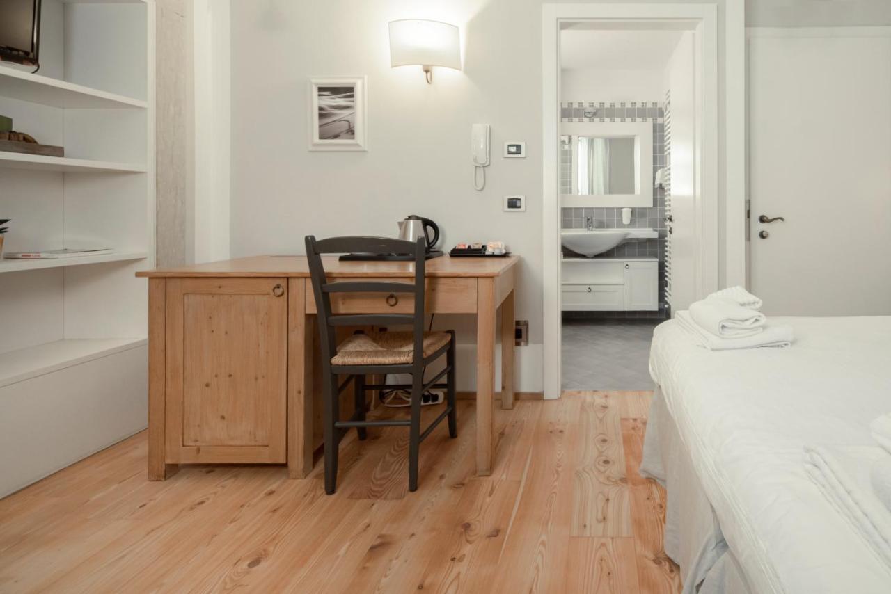 La Canonica Suite Apartments New Location Τρέντο Εξωτερικό φωτογραφία
