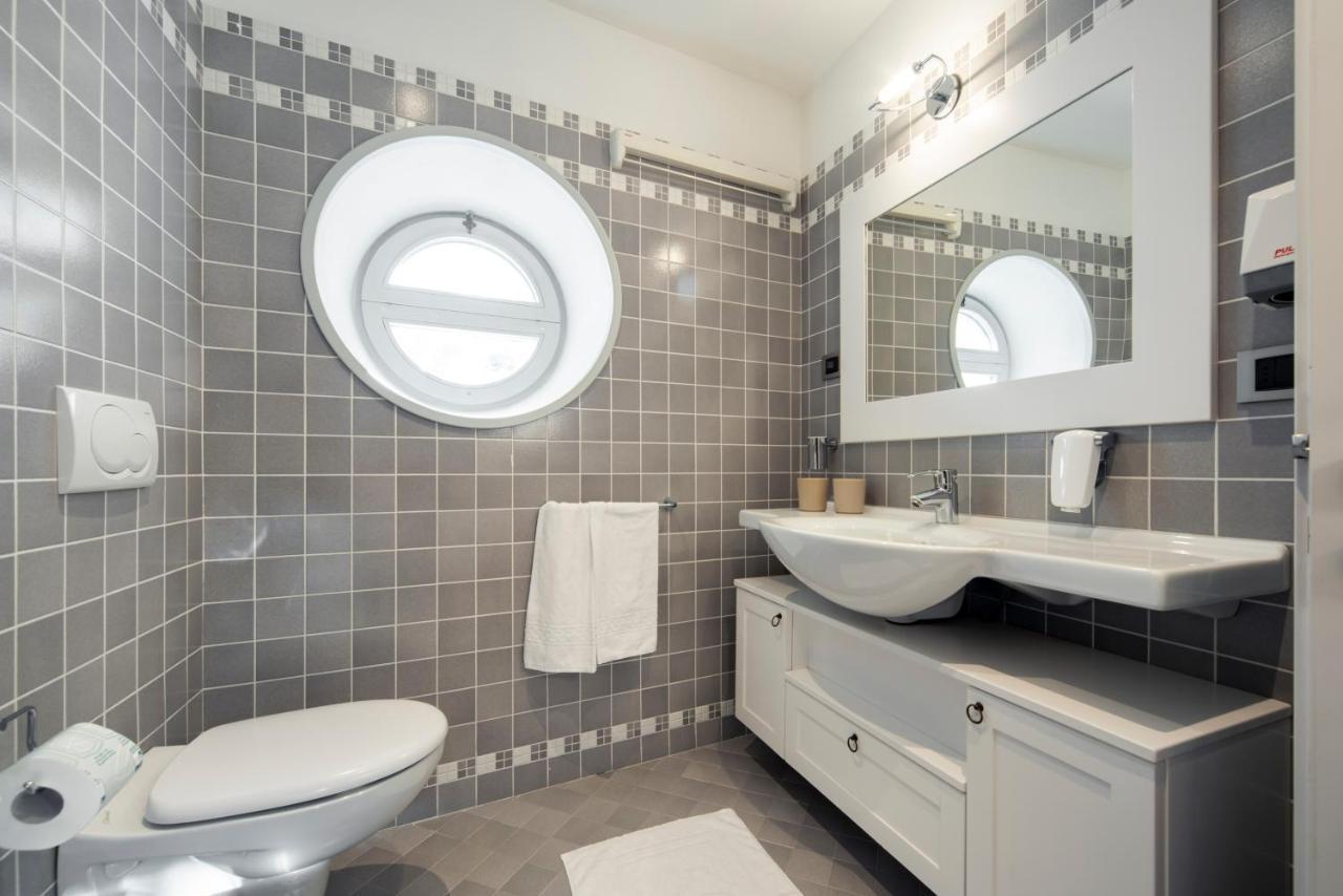 La Canonica Suite Apartments New Location Τρέντο Εξωτερικό φωτογραφία